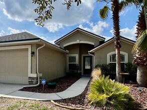 16264 Tisons Blf Rd in Jacksonville, FL - Building Photo - Building Photo