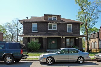 1800 Clinch Ave in Knoxville, TN - Building Photo - Building Photo