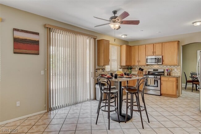 property at 1116 Stoneypeak Ave