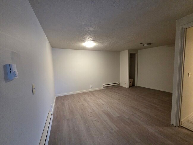 35 Main St, Unit 35 Apartment 1 in Brockport, NY - Building Photo - Building Photo