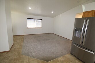 6021 N Addison St in Spokane, WA - Building Photo - Building Photo