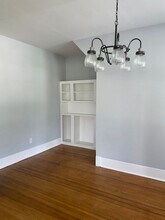 318 E Park Ave in San Antonio, TX - Building Photo - Building Photo