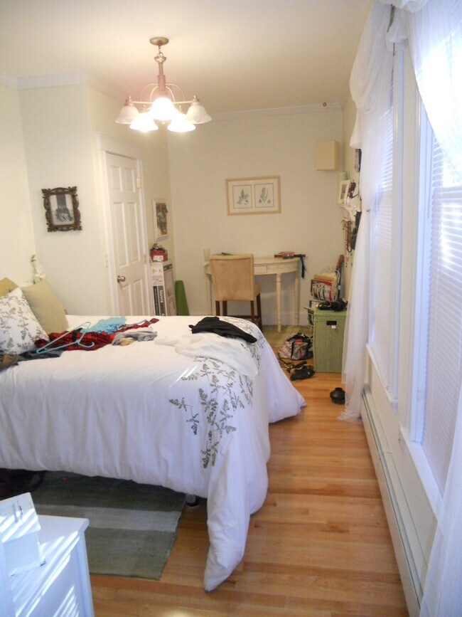 48 Atherton Rd Apartments and Nearby Brookline Apartments For Rent