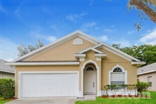 2143 Kaylas Ct, Unit 202 in Orlando, FL - Building Photo