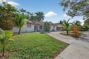15775 N Miami Ave in Miami, FL - Building Photo