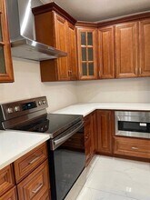6352 NW 36th Ave in Coconut Creek, FL - Building Photo - Building Photo