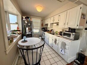 75 Benefit St, Unit 2R in Providence, RI - Foto de edificio - Building Photo