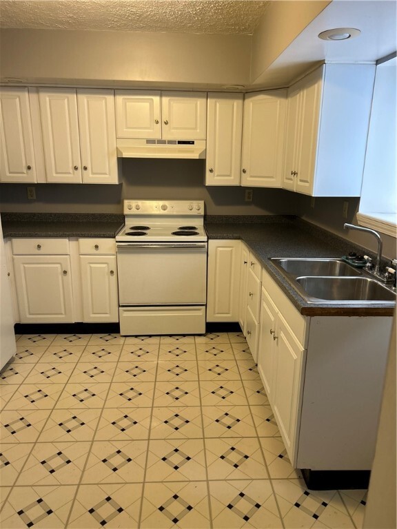 property at 130 Main St