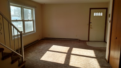 138 N Agency St in Eagle Lake, MN - Building Photo - Building Photo