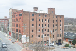 River Lofts West Apartments