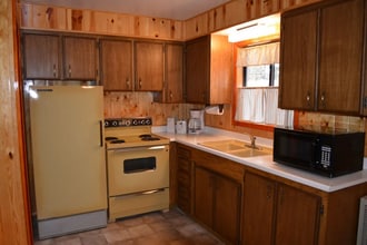 237 E White Mountain Blvd in Pinetop, AZ - Building Photo - Building Photo