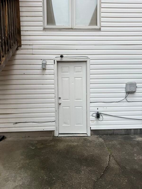 property at 1612 W Market St