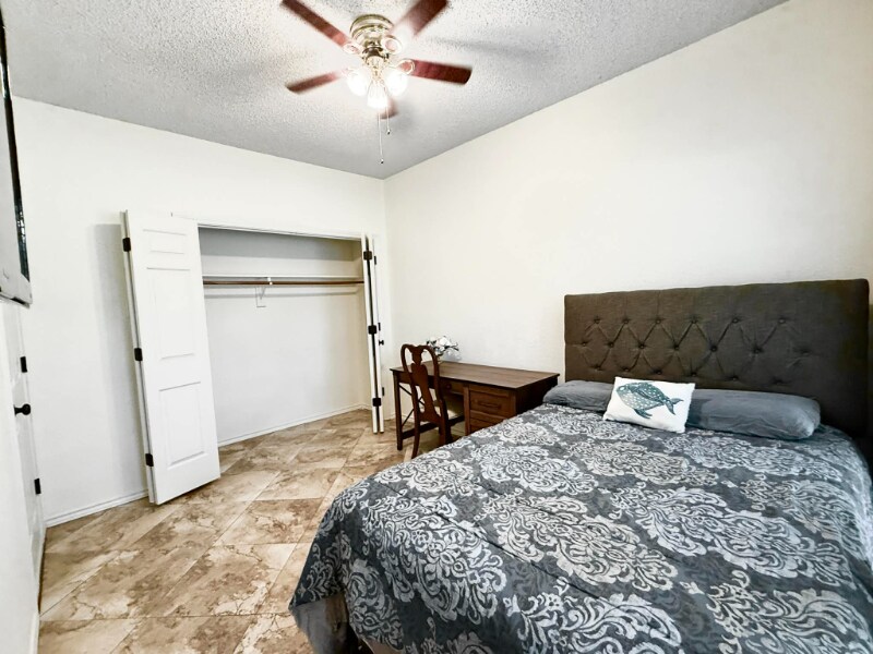 1405 Ridgemoor Ln in Richardson, TX - Foto de edificio