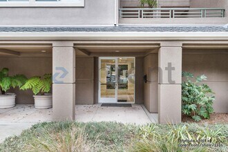 180 Caldecott Ln in Oakland, CA - Building Photo - Building Photo