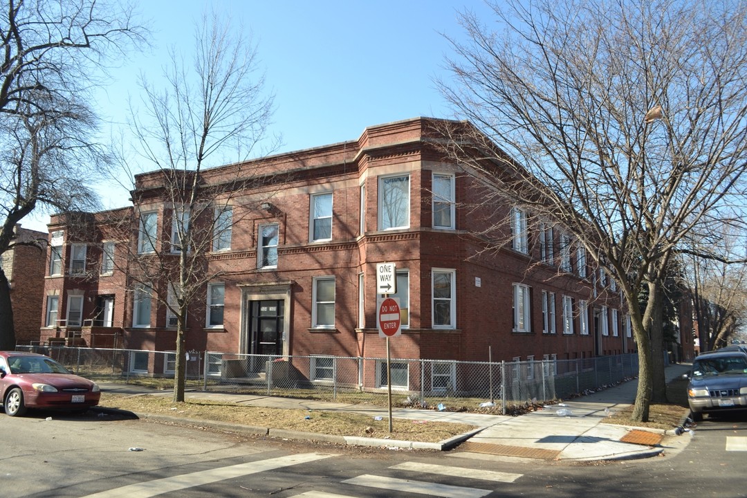 7600 S Sangamon St in Chicago, IL - Foto de edificio