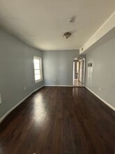 168 N 9th St, Unit 2 in Newark, NJ - Building Photo - Building Photo