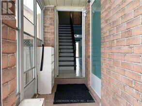 29 Timbers Cir in Markham, ON - Building Photo - Building Photo