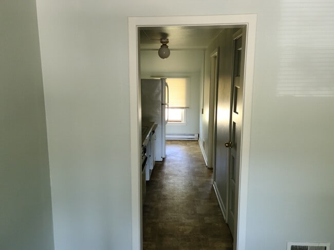 2324 N Eastern Rd in Spokane Valley, WA - Building Photo - Building Photo
