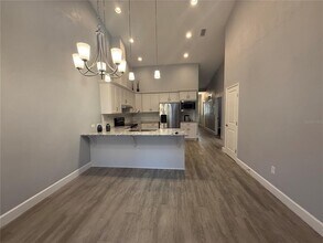 1088 NW 126 Way in Newberry, FL - Building Photo - Building Photo
