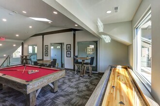 Sterling Pointe Apartments in Layton, UT - Foto de edificio - Building Photo