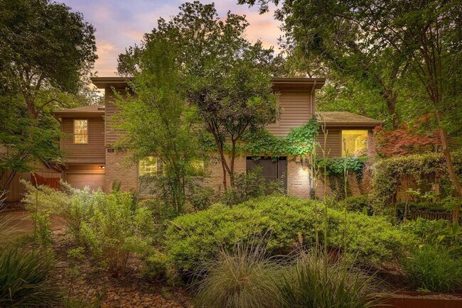 805 Leonard St in Austin, TX - Building Photo - Building Photo