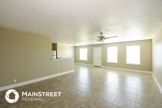 3919 Mist Flower Dr in Converse, TX - Building Photo - Building Photo