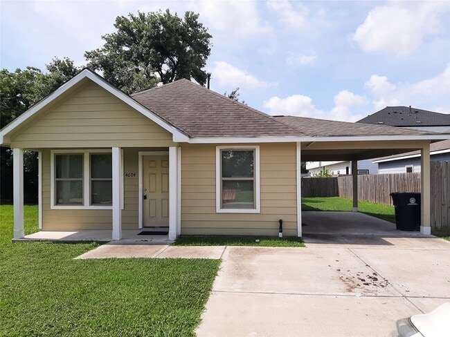 property at 4604 Davenport St