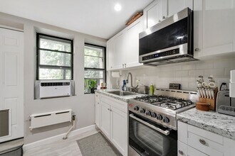 519.5 Manila Ave in Jersey City, NJ - Building Photo - Building Photo