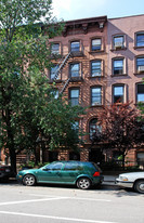 492 3rd St Apartments