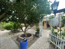 3537 N 64th St in Mesa, AZ - Building Photo