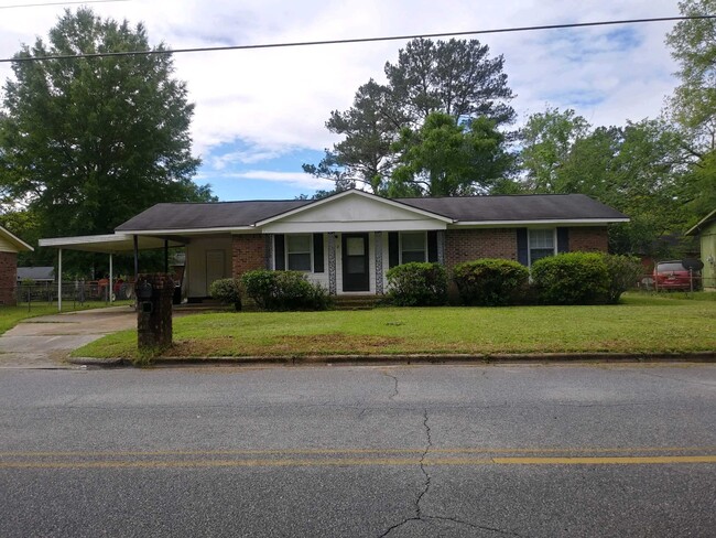 property at 612 Gaines Ave