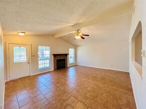 1709 Morning Quail Dr in Austin, TX - Building Photo - Building Photo