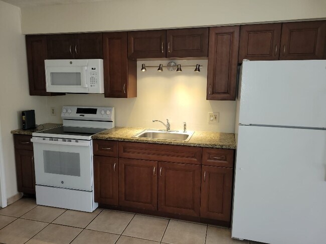 119 Lake Rachard Dr in Lake Placid, FL - Building Photo - Building Photo