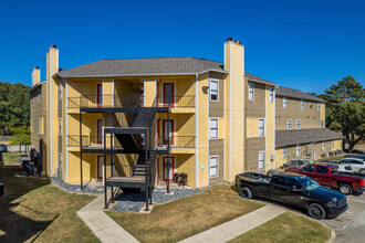 Shadow Creek in West Monroe, LA - Building Photo - Building Photo