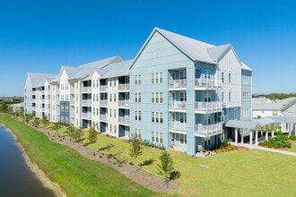 RISE Viera in Melbourne, FL - Building Photo - Building Photo