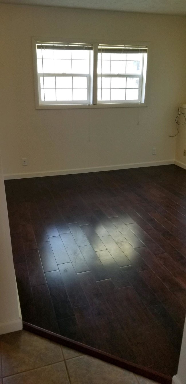 260 Carol Dr-Unit -4 in Blackfoot, ID - Building Photo - Building Photo