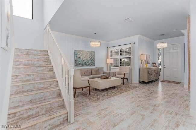 13528 Mandarin Cir