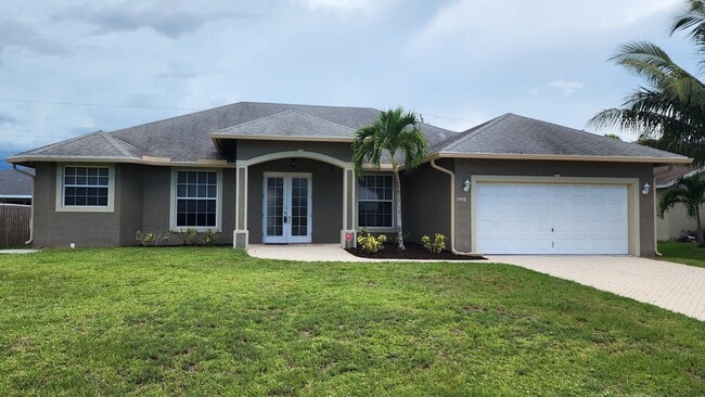 property at 3998 SW Bamberg St