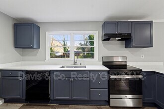 2385 Tilson Rd in Decatur, GA - Building Photo - Building Photo