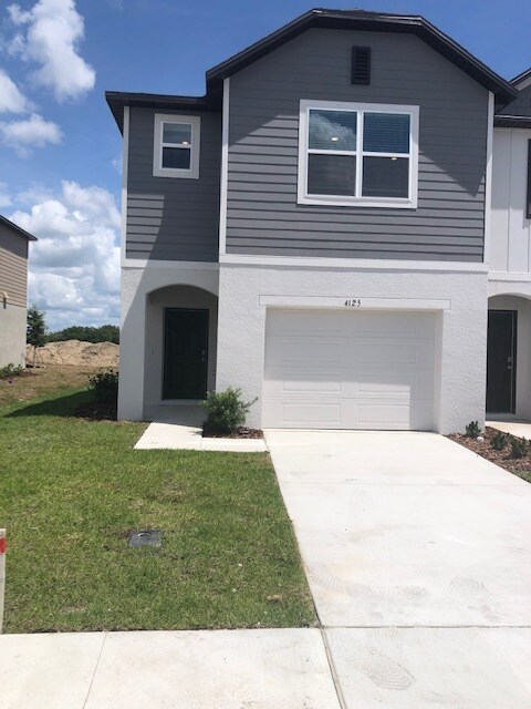 4125 Collegiate Blvd in Winter Haven, FL - Building Photo