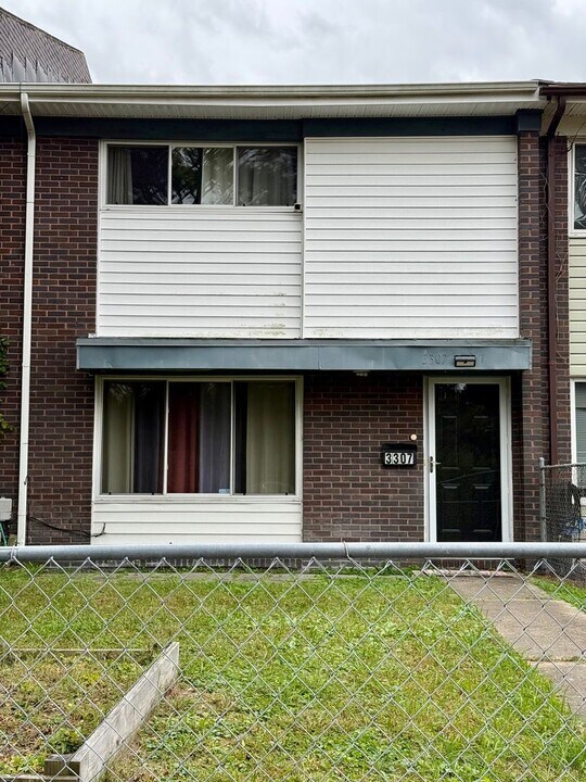 3307 Shasta Ct in Virginia Beach, VA - Building Photo