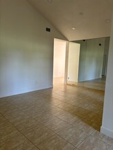 6528 Edgeworth Dr in Orlando, FL - Building Photo - Building Photo