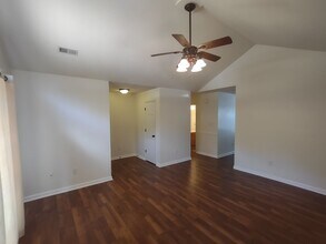 67 Paddington Dr SW in Concord, NC - Building Photo - Building Photo