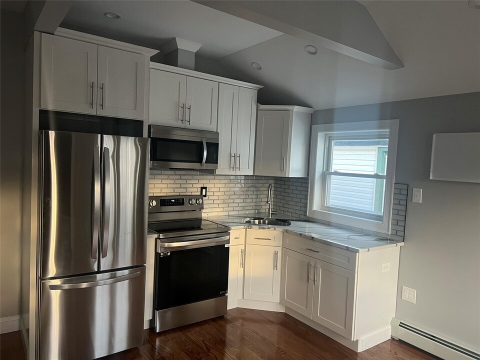 107-37 156th St in Queens, NY - Foto de edificio