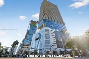 398 NE 5th St, Unit 3218 in Miami, FL - Building Photo
