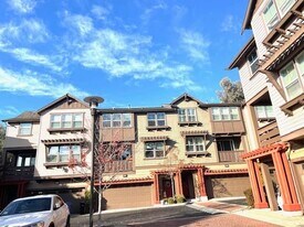 9 Shreve Ln in Lafayette, CA - Building Photo