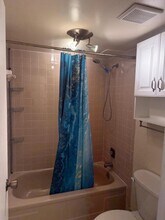 4394 NW 9th Ave in Pompano Beach, FL - Building Photo - Building Photo