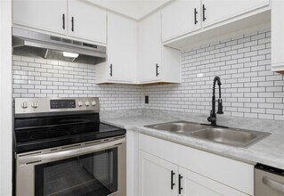 1575 40th Ave, Unit L3 in Vero Beach, FL - Building Photo - Building Photo