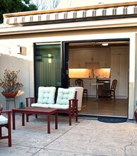 6459 Wynkoop St in Los Angeles, CA - Foto de edificio - Building Photo