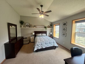 1618 Woodlynn Ave in St. Paul, MN - Building Photo - Building Photo